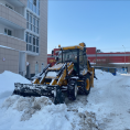 20 февраля уборка снега на территории уличной парковки