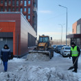 20 февраля уборка снега на территории ЖК: просьба к автовладельцам освободить парковку